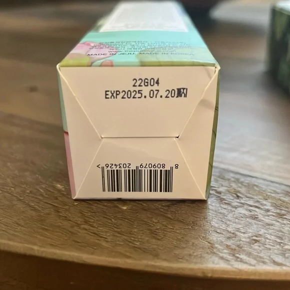 The Pure Lotus - Jeju Botanical pH Balancing Cleanser - Picture 3 of 4